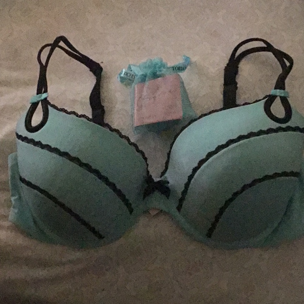 Turquoise bra